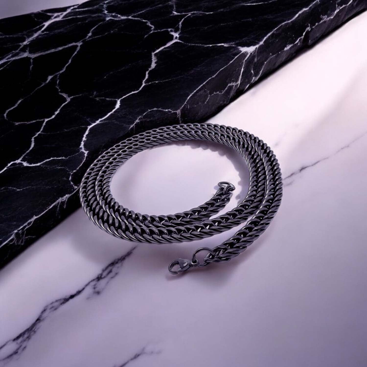 Takı Pusulası Balık Sırtı Siyah Erkek Çelik Kolye 1,6mm X 4mm 4174CEK054
